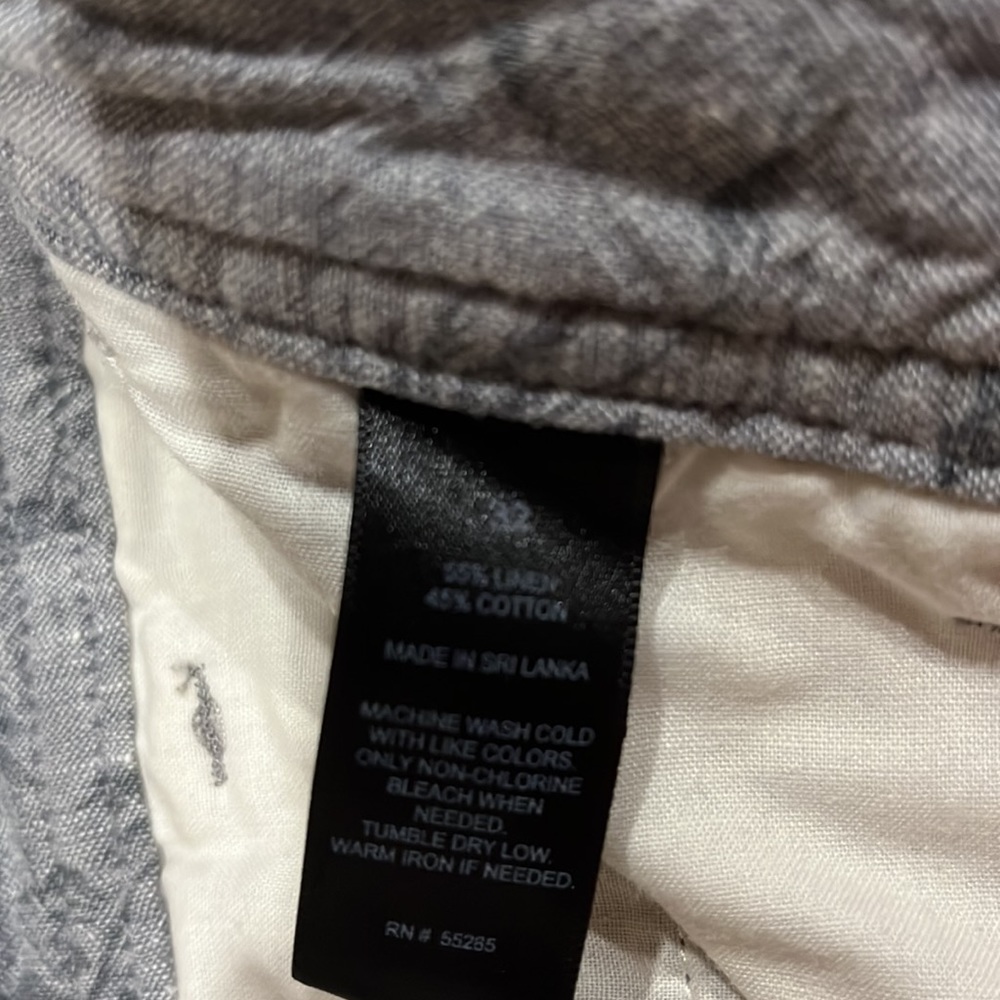 Express Shorts - Picture 3 of 4
